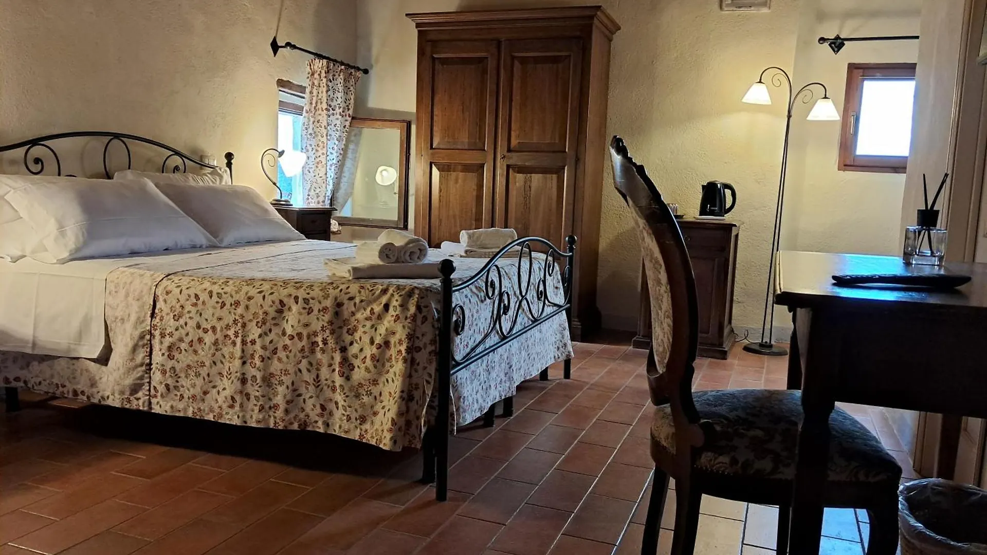 Fra Paolino B&B - Locanda Di Montisi Bed & Breakfast