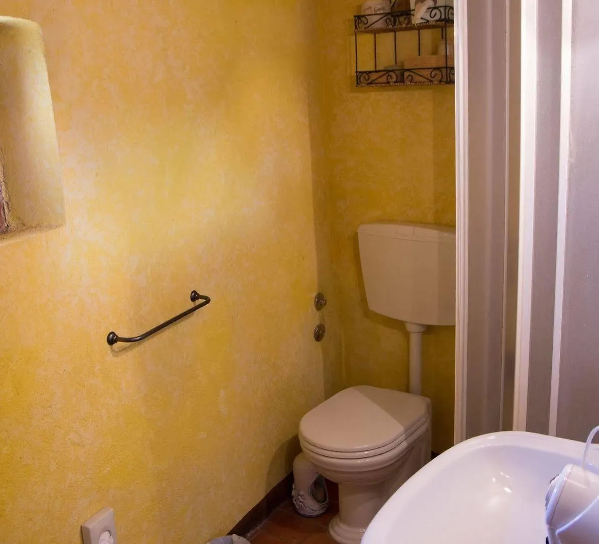 Fra Paolino B&B - Locanda Di Montisi 2*,  Italy